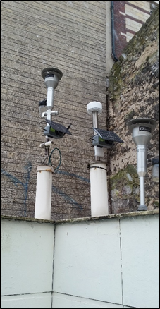Example of a Clarity collocation with a reference monitor