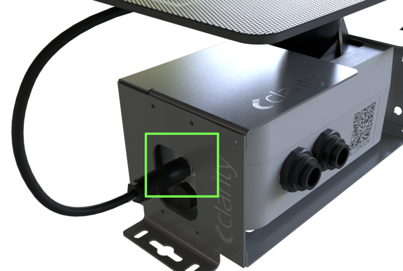 Plugging a cable into the Node-S