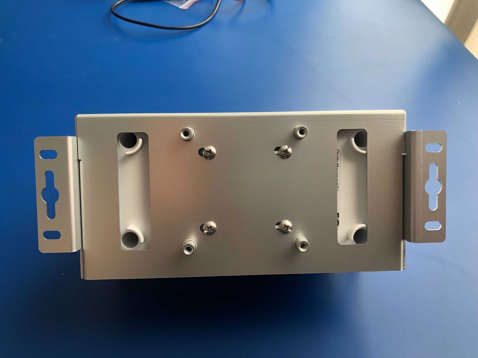 Gen-2 device with optional hose-clamp bracket