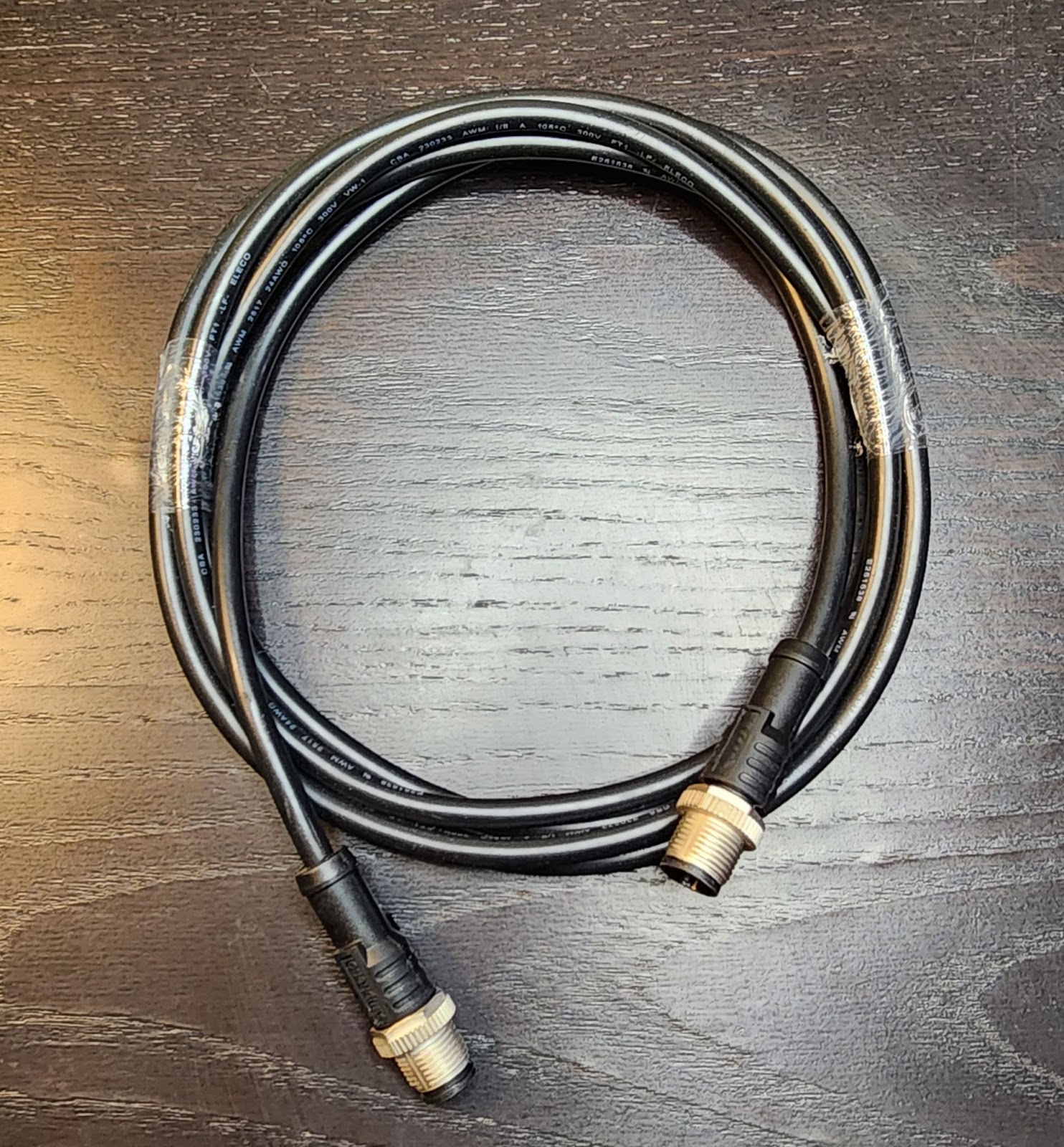 Accessory-module-to-node cable