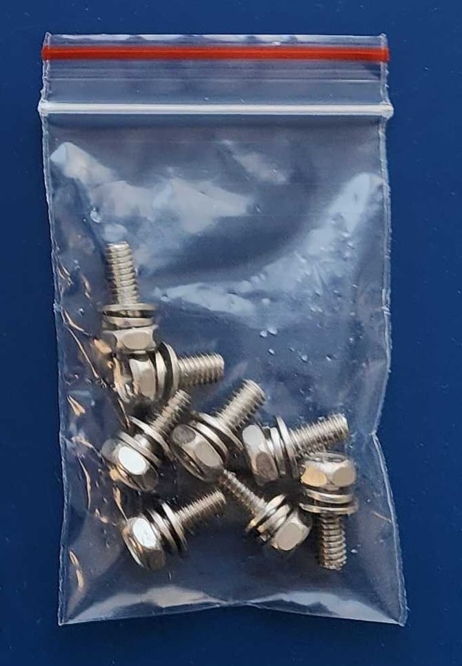 Screws with washers